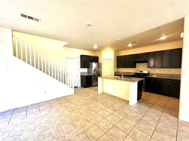 Building Photo - 2119 Lavender Ln