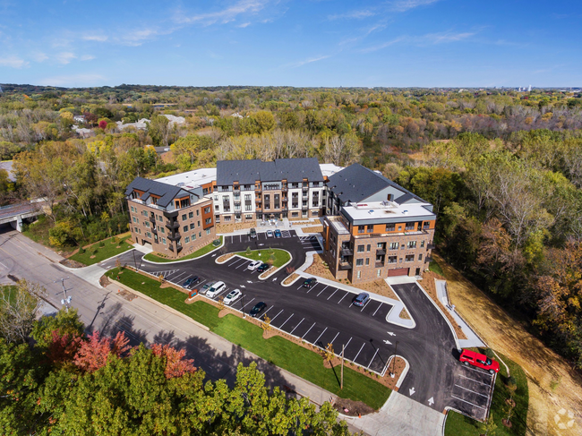 Building Photo - The Chase at Nine Mile Creek