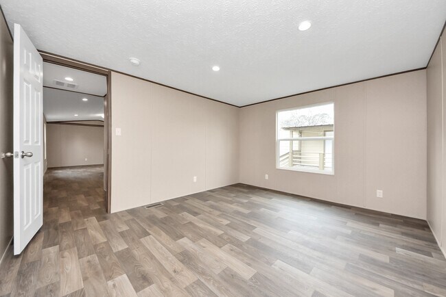 Building Photo - 13718 Brigadier Dr