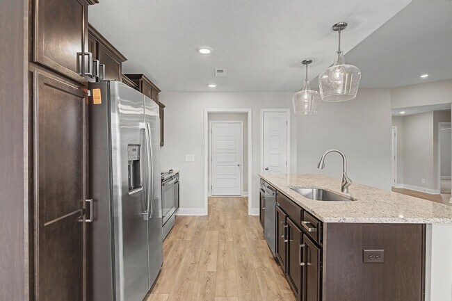 Building Photo - 199 Donegal Dr