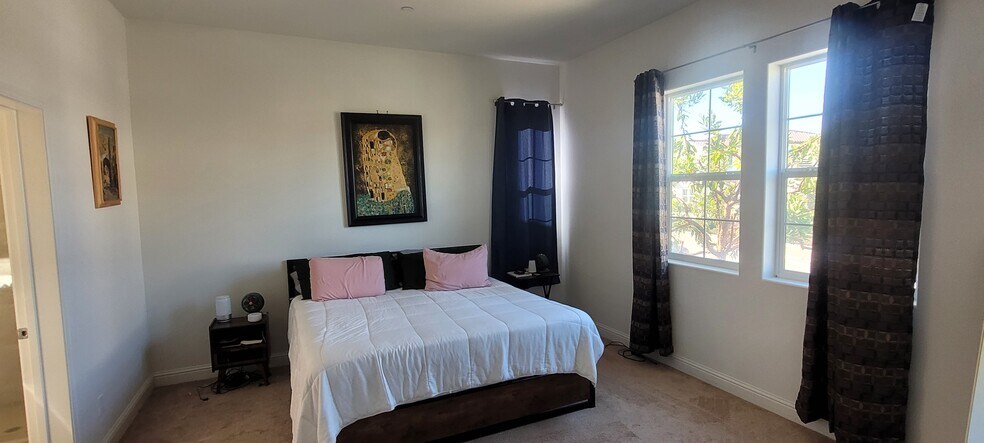 Building Photo - 2970 Garnet Way