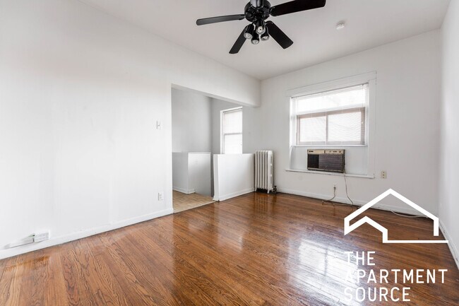 Primary Photo - 3036 N Halsted St