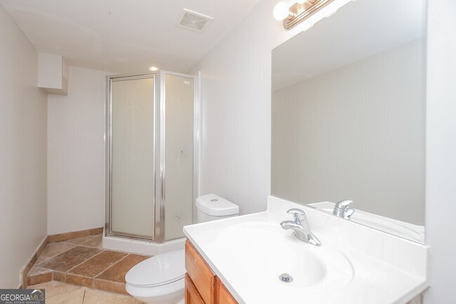 Building Photo - 403 Azalea Cove