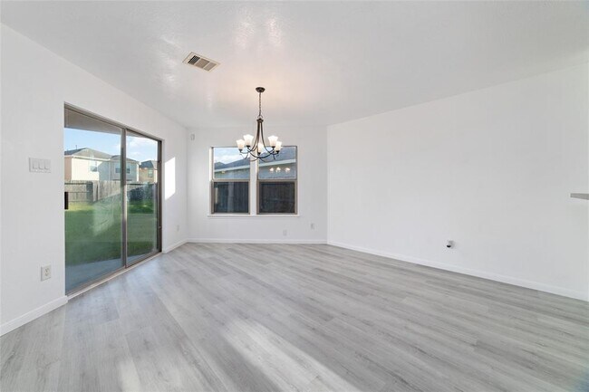 Building Photo - 18703 Clover Nut Ct
