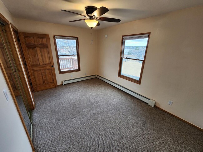 Building Photo - 502 Alicia St