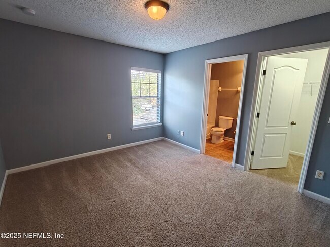 Building Photo - 7764 Playschool Ln