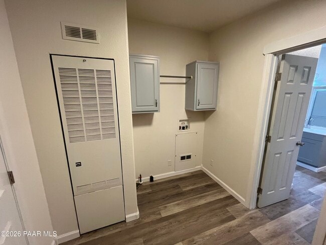 Building Photo - 20908 E Deer Valley Ln