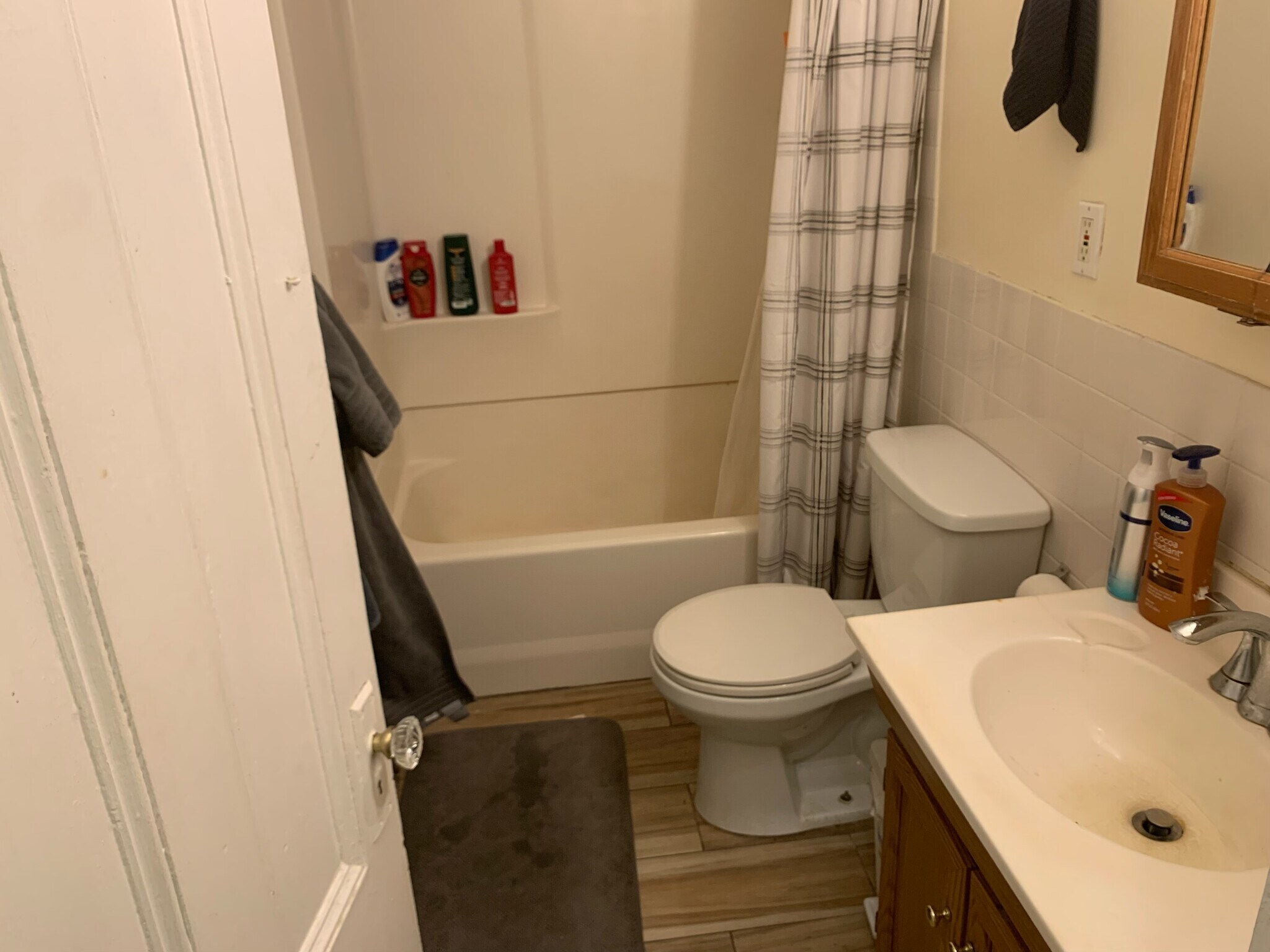 Building Photo - 1 Sachem St