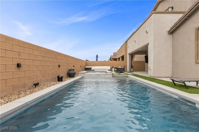 Building Photo - 3508 Liviana Gln Ave