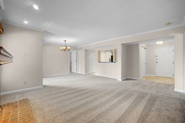 Building Photo - COMING SOON!! Spacious 2-Bedroom, 2-Bath C...