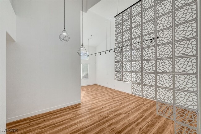 Building Photo - 2403 Rue De Versailles