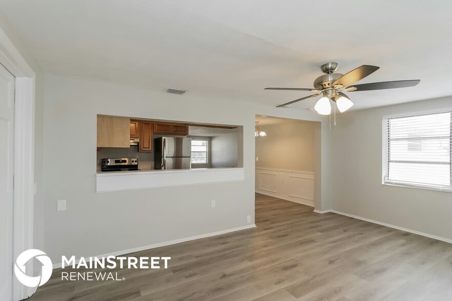 Building Photo - 5400 Drift Tide Dr