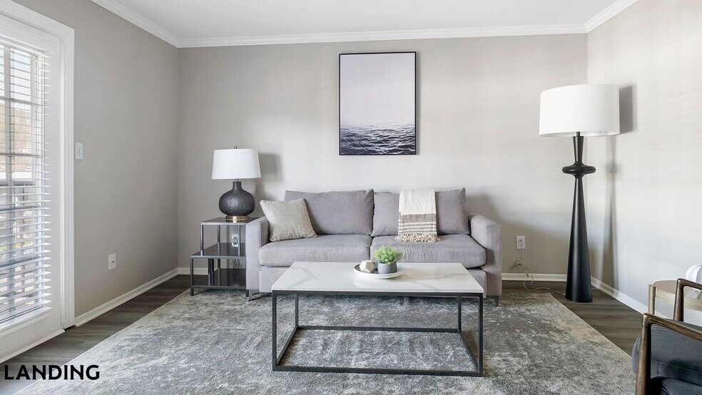 Building Photo - 3450 Manor Dr