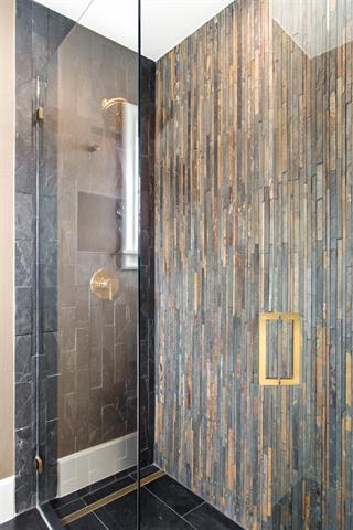 Building Photo - 5230 Homer St