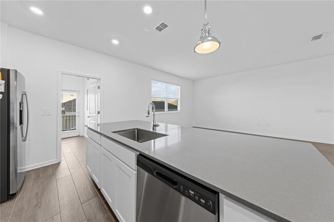 Building Photo - 15633 Water Spring Blvd