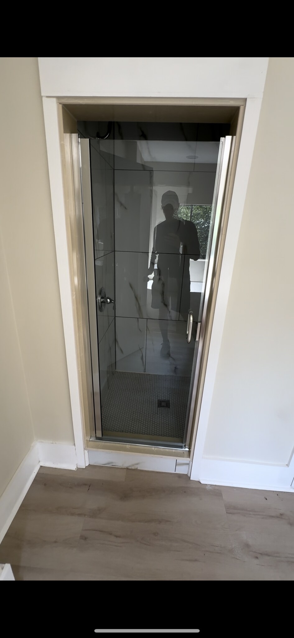 Shower - 2006 Cherry St