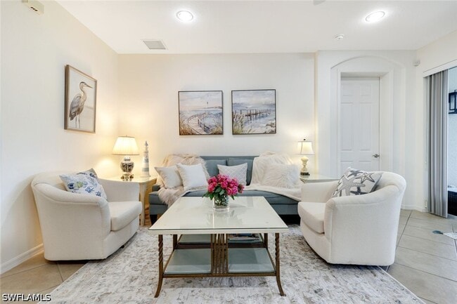 Building Photo - 12867 Carrington Cir