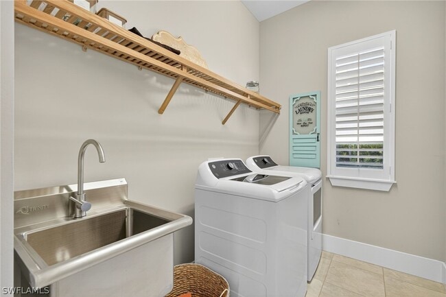 Building Photo - 14832 Dockside Ln