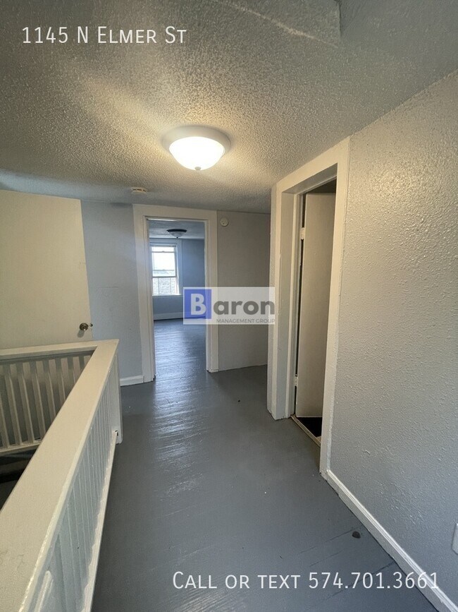 Building Photo - 1145 N Elmer St