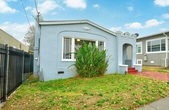 Building Photo - 2672 77th Ave