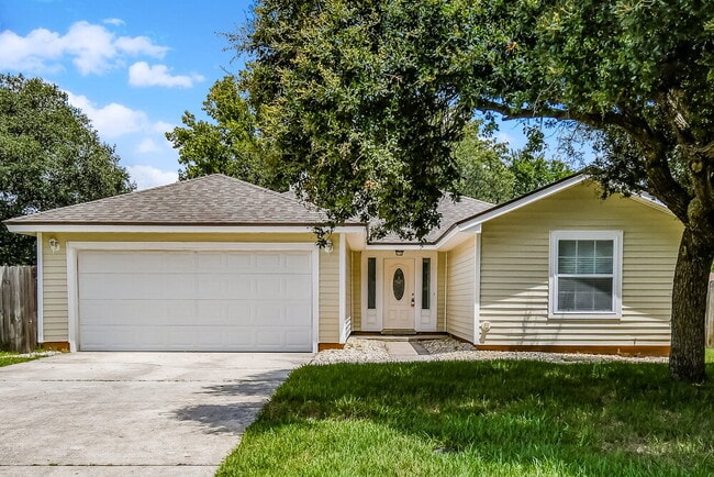 Building Photo - 1755 Farm Way