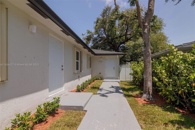 Building Photo - 2185 NW 41st St