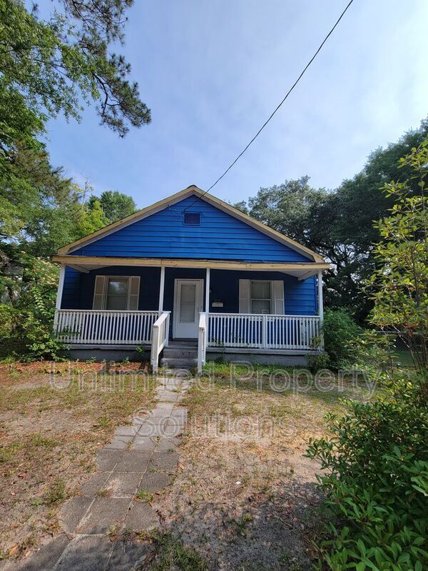 Building Photo - 1109 Fanning St