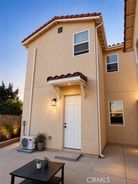 Building Photo - 16322 Paseo De Rocha Dr