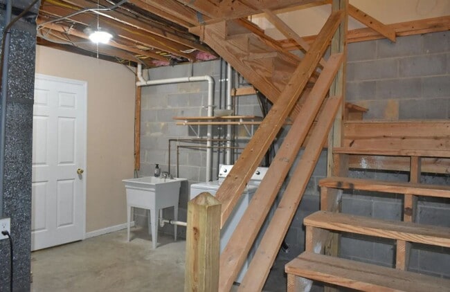 Building Photo - Rancher Home for Rent in Soddy Daisy