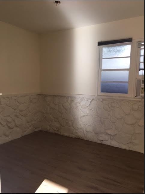 Main Room - 3226 Montrose Ave