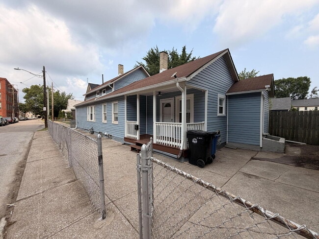 Building Photo - 3142 W 33rd St