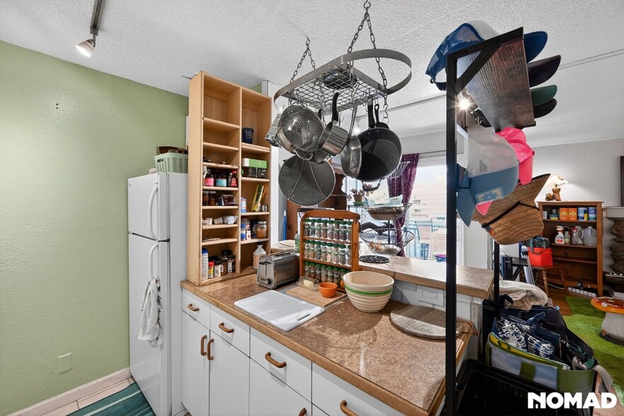 Building Photo - 3035 Oneal Pkwy