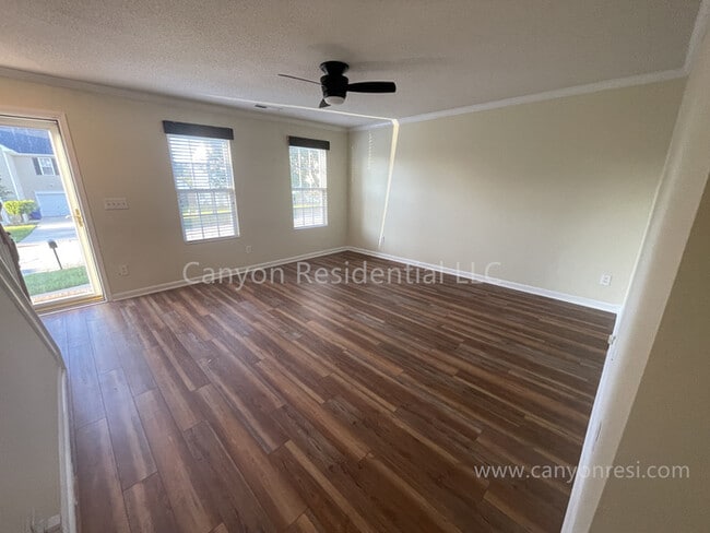 Building Photo - 500 Rockbridge Dr