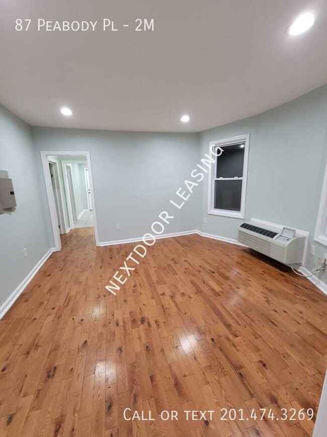 Building Photo - 87 Peabody Pl