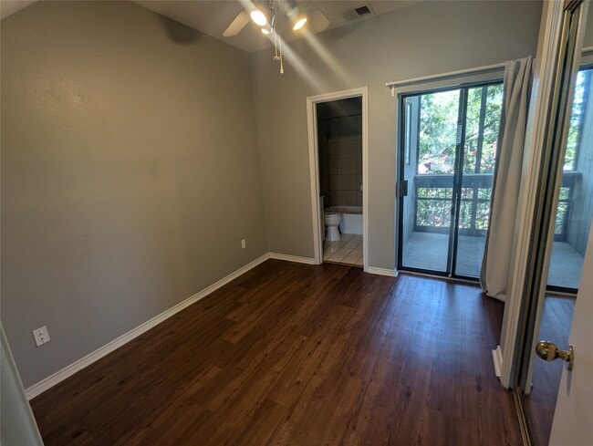 Building Photo - 601 Nelray Blvd