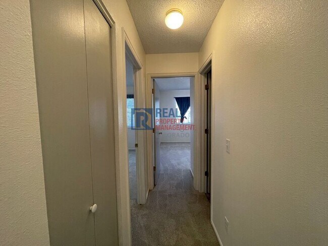 Building Photo - 5812 Granby Hill Dr