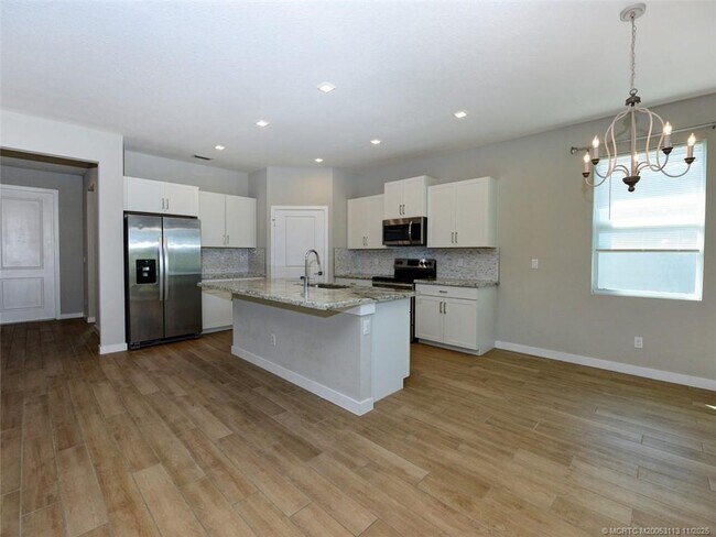 Building Photo - 4554 NW King Ct