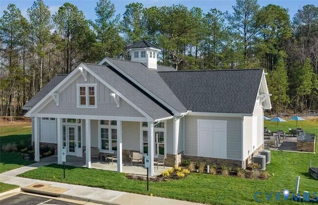 Building Photo - 9252 Magellan Pkwy