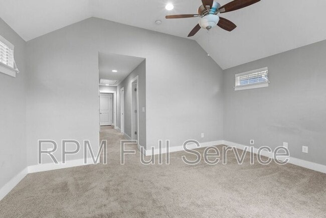 Building Photo - 4902 Kentucky Ave