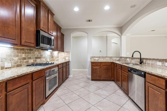 Building Photo - 514 Walsh Hill Trail