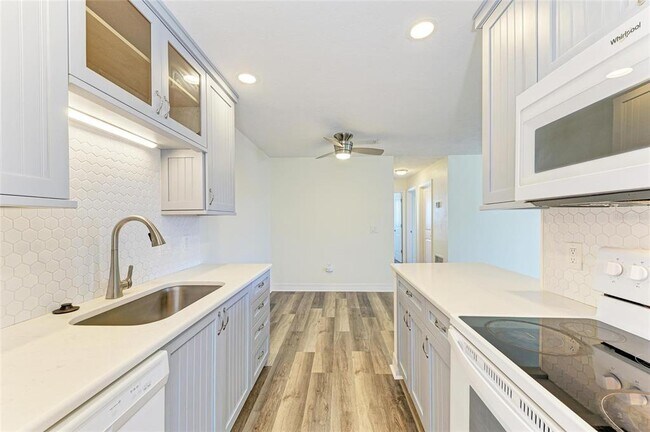Building Photo - 616 Guild Dr