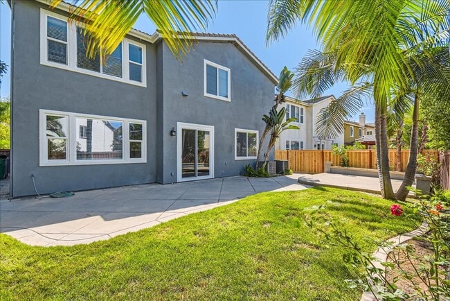 Building Photo - Gorgeous 4 Bd/4.5 Ba + Loft Home in 4S Ranch!!!