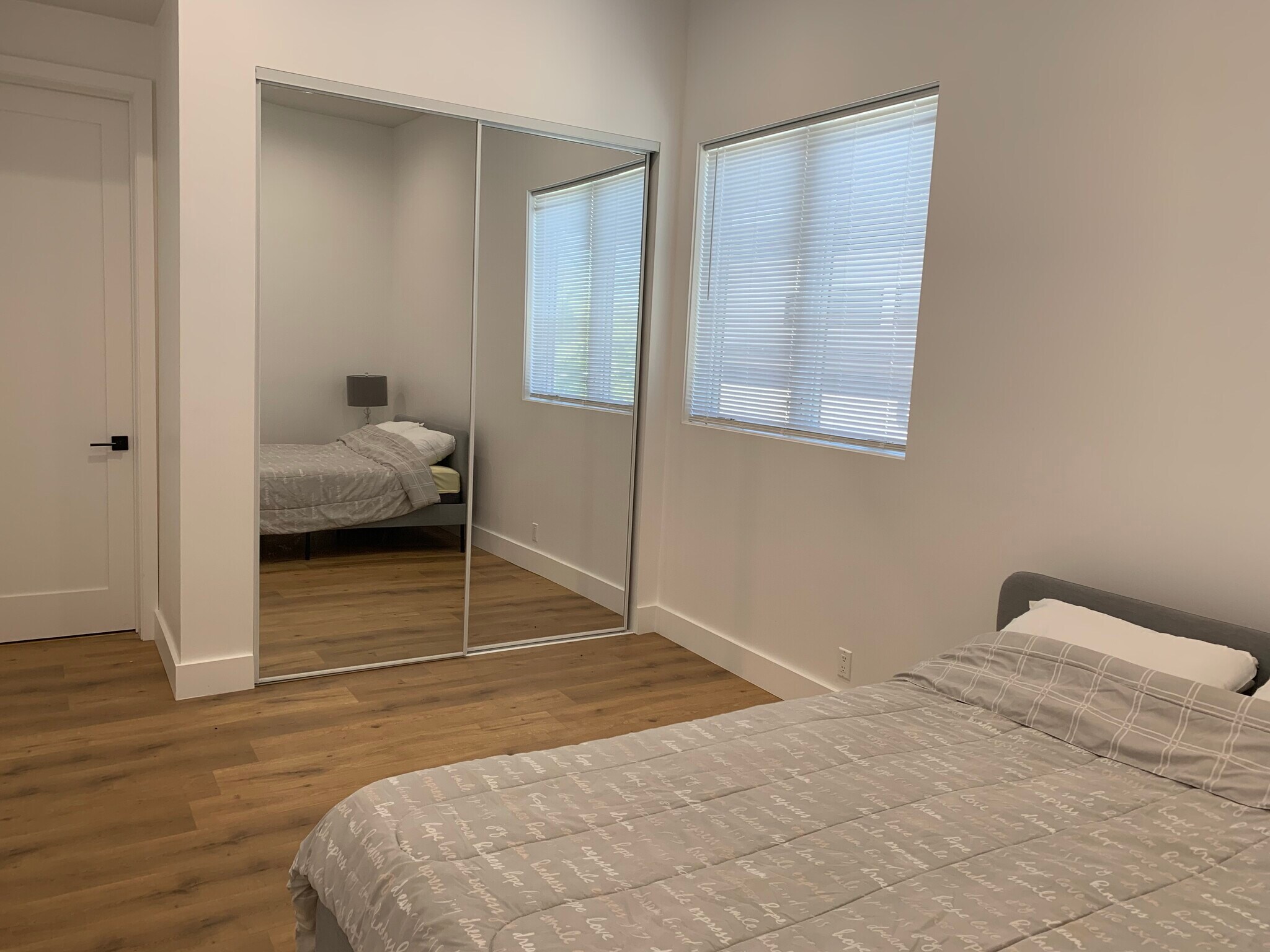 bedroom - 18261 Rayen St