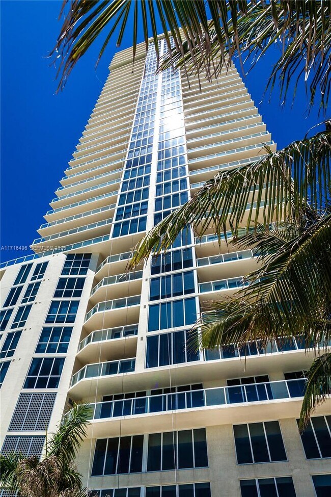 Building Photo - 16699 Collins Ave