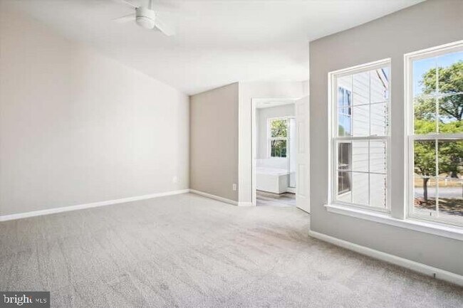 Building Photo - 13593 Beckingham Dr