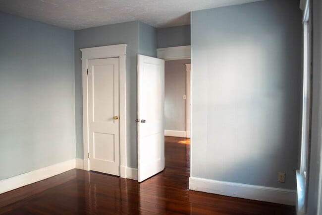 Building Photo - 1551 Ella T Grasso Blvd