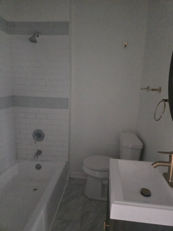 Building Photo - 304.5 S Holloway St