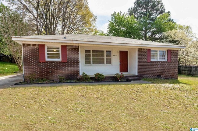 Primary Photo - 2213 2nd Pl NE