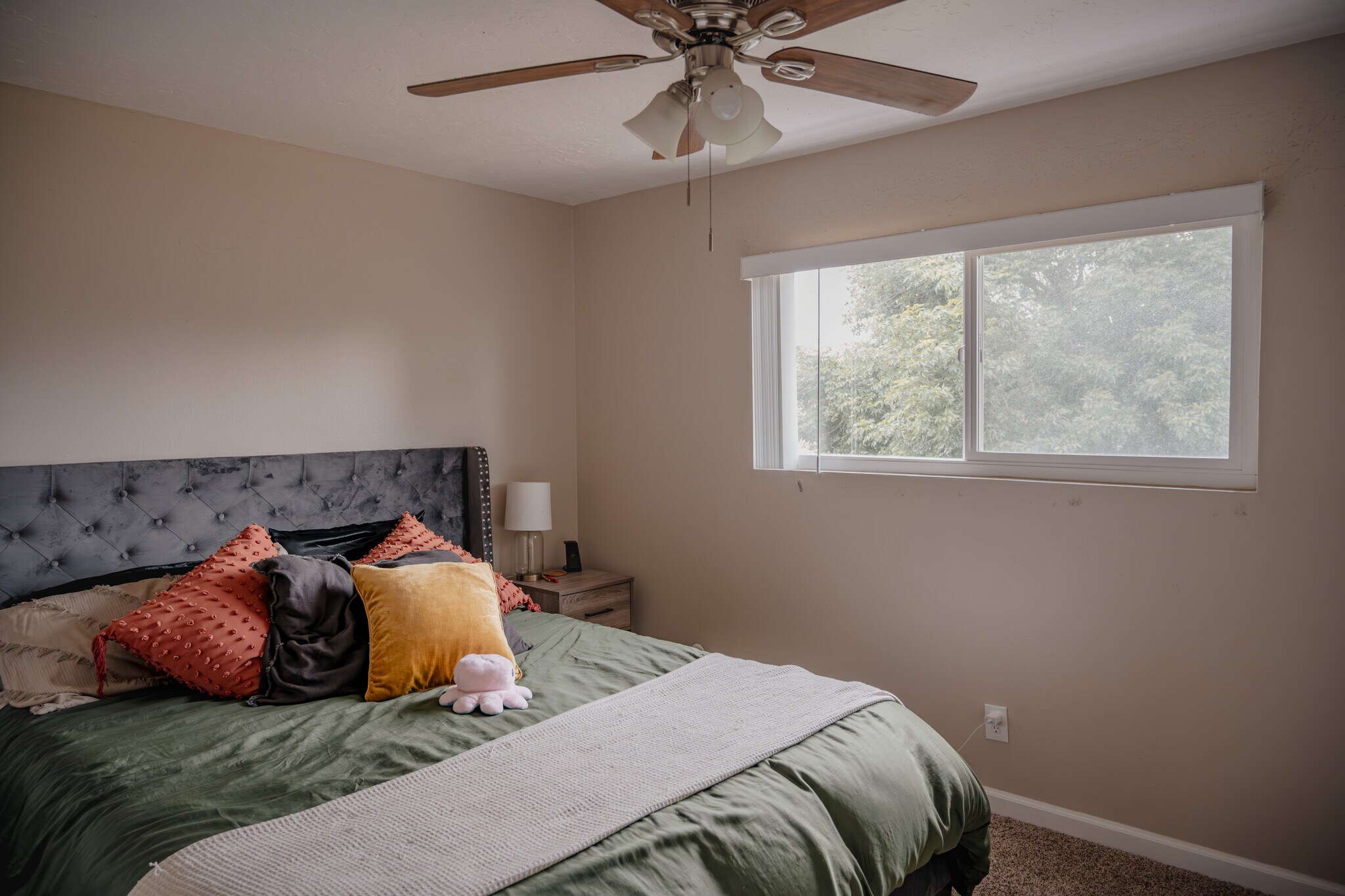 Building Photo - 340 Moss St