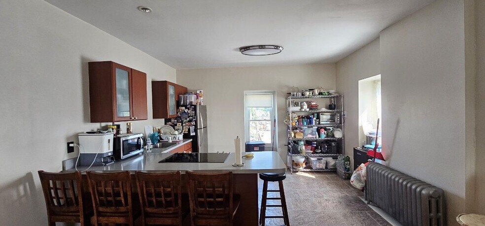 Kitchen Counter - 8139 Frankford Ave